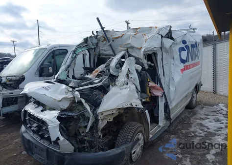 2016 Ford Transit-350 z USA, uszkodzony, nr VIN 1FTBW2CMXGKB47118